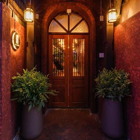 Хостел Ilili House Чиангмай Экстерьер фото